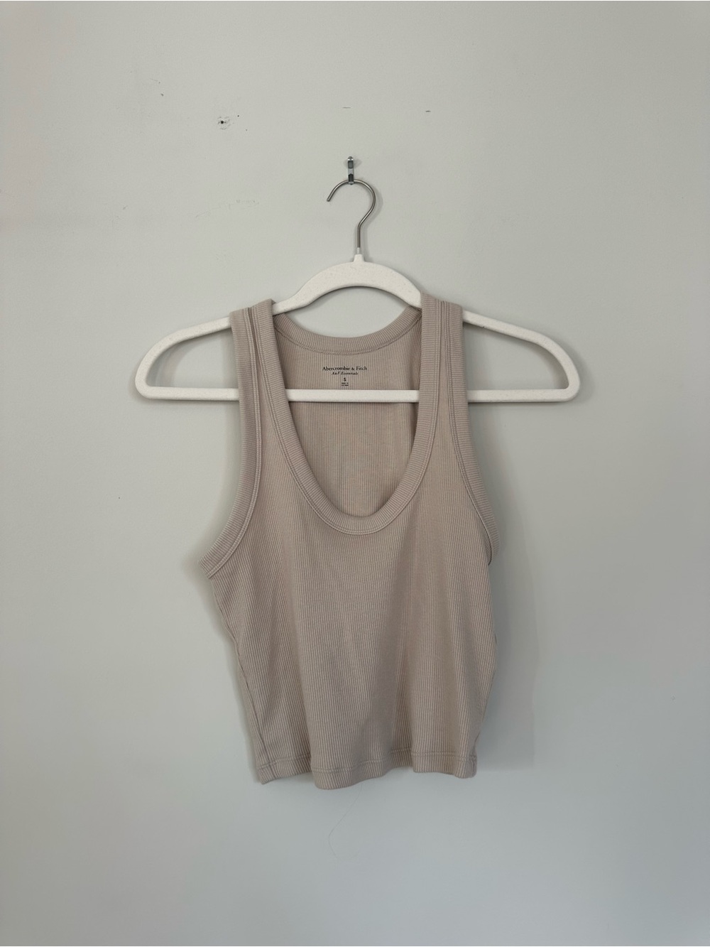 Abercrombie & Fitch Ribbed Tank in Light Taupe